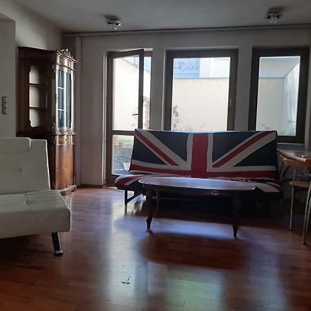 Pleasant Apartment Under The Bratislava Castle ภายนอก รูปภาพ