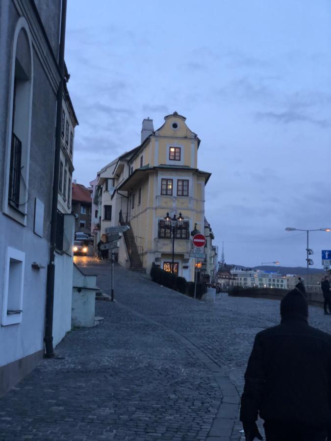 Pleasant Apartment Under The Bratislava Castle ภายนอก รูปภาพ